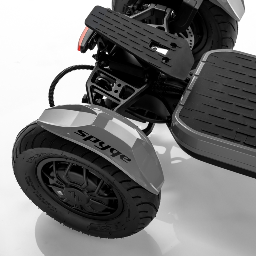 Micro4tro-Spyqe-GT-Achterwiel-Voetenplank